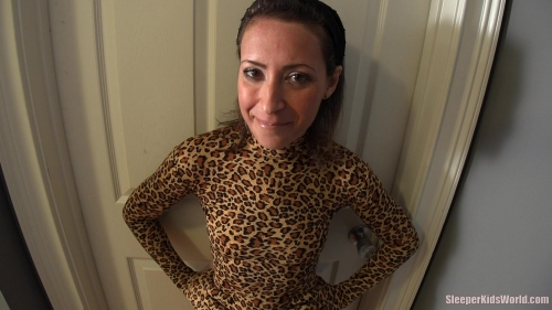 AGENT-FAILURE-PANDORA-ANNE-MARIE.mp4.0002