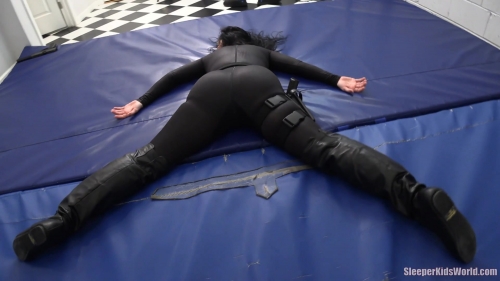 AMETHYST-GAME-OVER-AMETHYST.mp4.0094