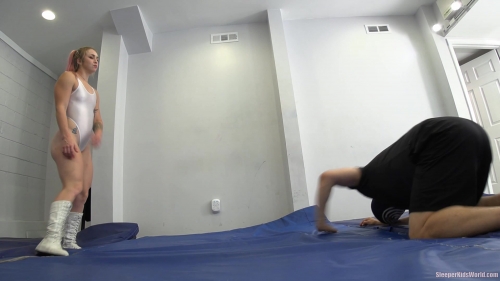 SKW-BEATING-THE-SPREAD-SESSION-ONE-Macy.mp4.0048