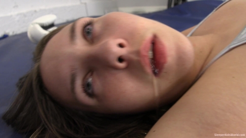 MONROE-MEGA-BOXING-POV-SQUASH-TOPLESS.mp4.0368