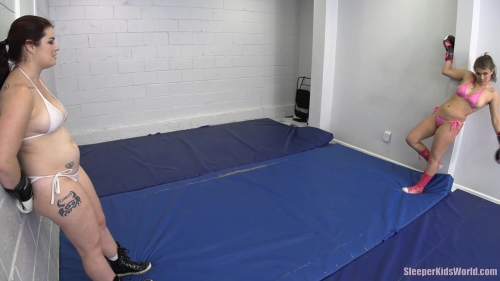 BOXING-JOBBERS-anastasia-faith.mp4.0113