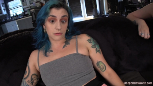 COUCH-RIDDEN-Jessa-mia.mp4.0023