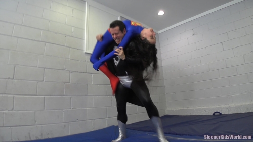 DARK-SUPERKID-AMA-MONROE.mp4.0055