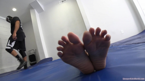 EDEN-vs-TINY-THE-REMATCH.m4v.0074