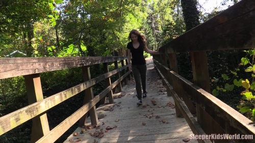 SKW HER FINAL FRIDAY - Luna.m4v.0017