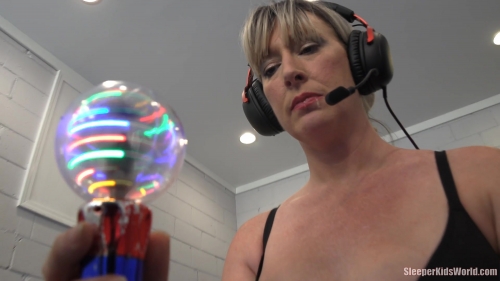 Hypno-Belle-Jessie-Belle-1080.mp4.0095