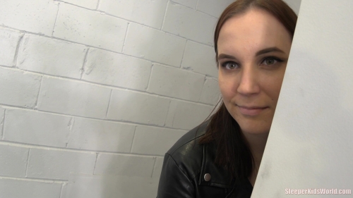 INFLUENCERS-Phoenix-jessa-rain.mp4.0019