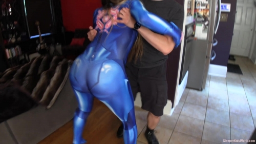 SKW-MONROE-THE-BURGLAR-EMMA-SK.mp4.0106