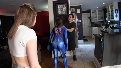 SKW-MONROE-THE-BURGLAR-EMMA-SK.mp4.0112