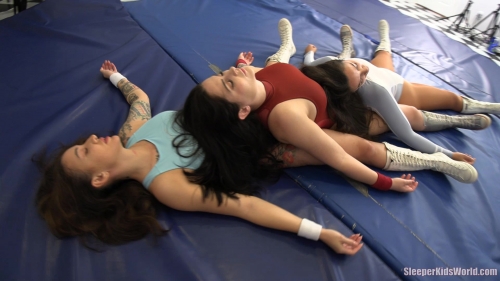 NECK-SNAPPING-FEMBOTS-TILLY-LEE-LIA.mp4.0061