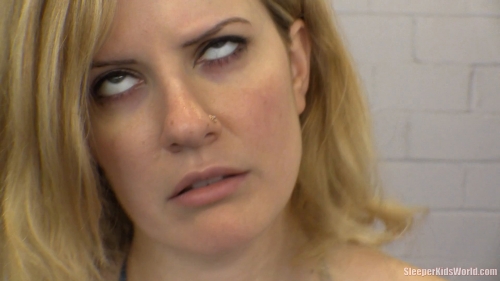 SKW ONE ROUND with JACQUELYN VELVETS.m4v.0335