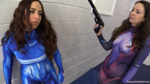 Karlyliazerosuitsentries.m4v.0275