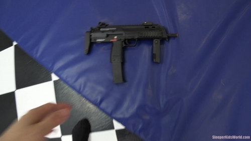 SKW-Tilly-capt-america-sentry.m4v.0342