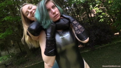 SKW-SENTRY-GIRLS-SESSION-90-Kayla-obey-vika.m4v.0020