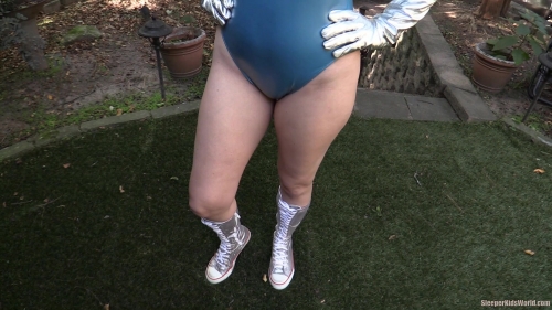 SKW-SENTRY-GIRLS-SESSION-91-Lia.m4v.0006