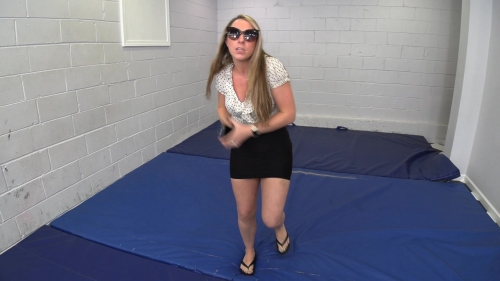 SHARING-IS-KAREN-Dakota-galas.mp4.0004