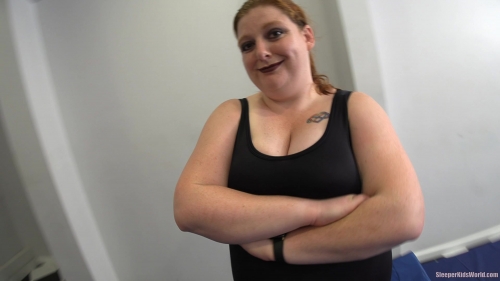 SKW-SHES-A-BRICKHOUSE-BETTIE-BRICKHOUSE-PARIS-DAKOTA-JOSIE.mp4.0007