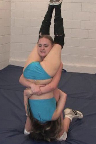 ANNEMARIEvsDEVONPROSTYLE - THUMBS