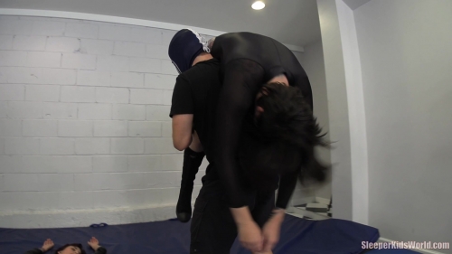 SKW-TRIPLE-STACK-Irene-galas-mia.mp4.0038