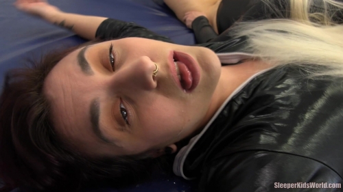 SKW-TRIPLE-STACK-Irene-galas-mia.mp4.0063