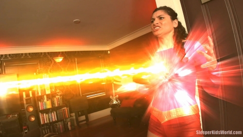 ULTRAGIRL-vs-MINX-Bella-Luxx-Tyler.mp4.0061