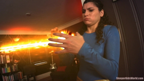 ULTRAGIRL-vs-MINX-Bella-Luxx-Tyler.mp4.0063