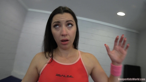 SKW-UNDER-THE-INFLUENCE-FIFTEENTH-BATTLE-Paisley-faith-mia.m4v.0018