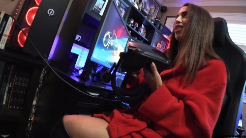 VR-VICTIM-Eden-galas.mp4.0004