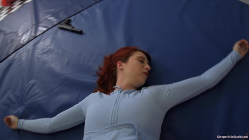 SKW-ZAKO-KOs-chapter-two-LUNA-LAIN.mp4.0061